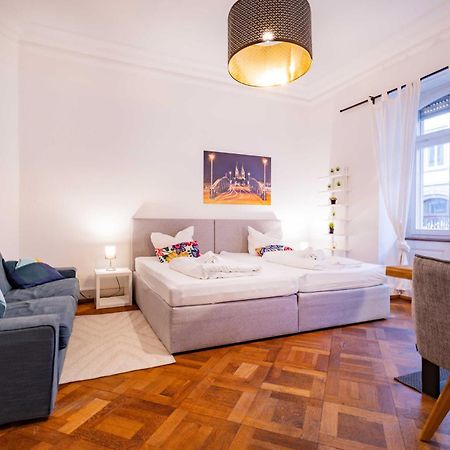 Stayinn "Heart Of The City" Suite Freiburg im Breisgau Luaran gambar