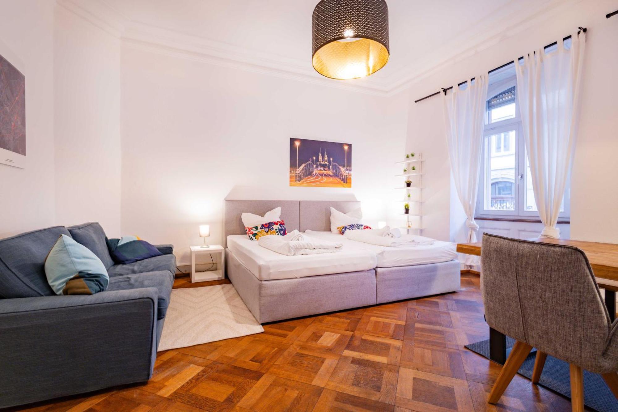 Stayinn "Heart Of The City" Suite Freiburg im Breisgau Luaran gambar